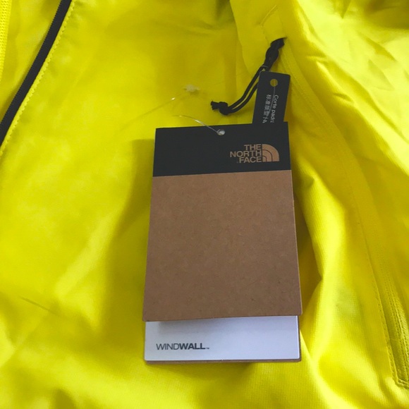 Sold ✅NORTH FACE 🏔Women hooded jacket athletic - Picture 8 of 12